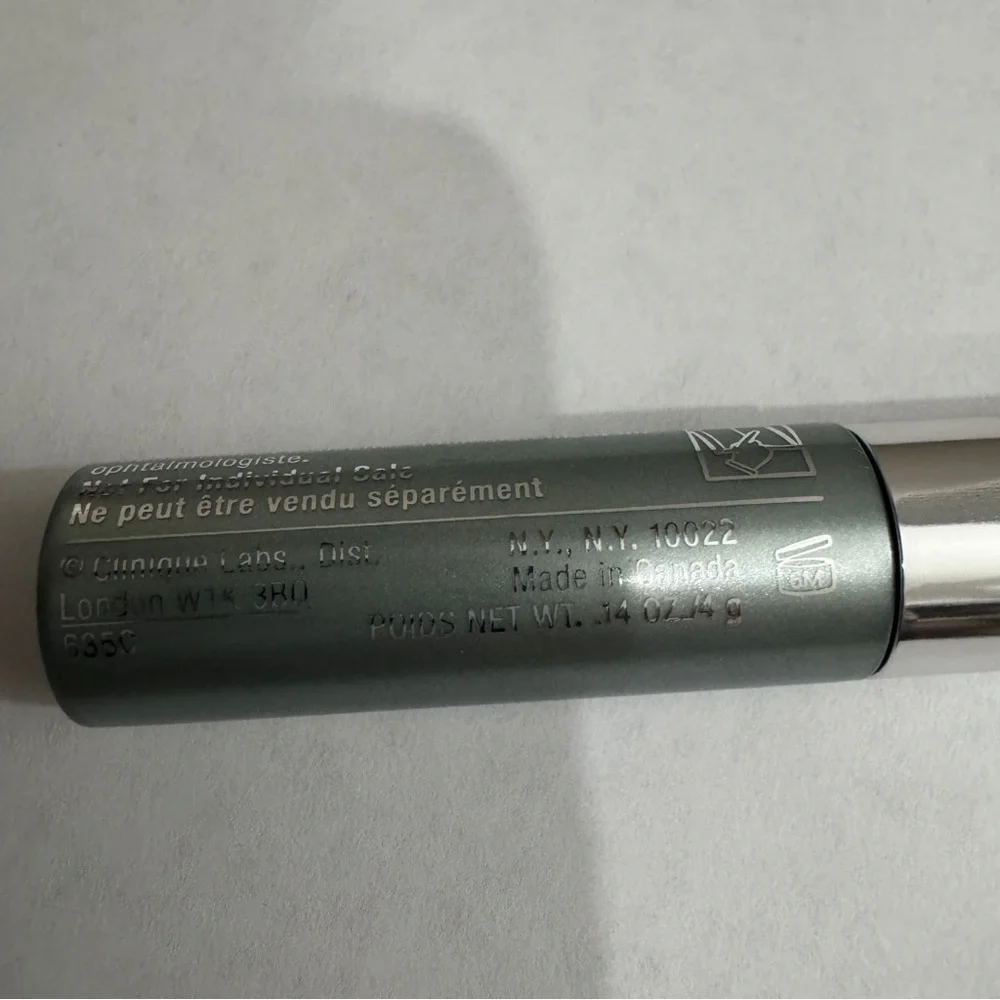 N/A clinique lash